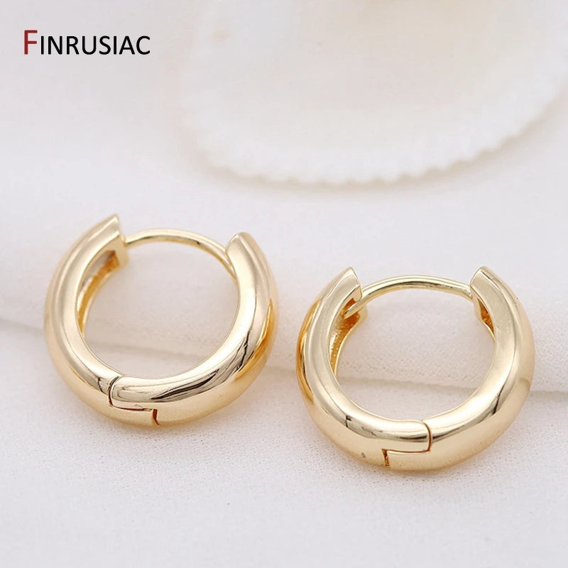 Trendy Gold Circle Hoop Earrings