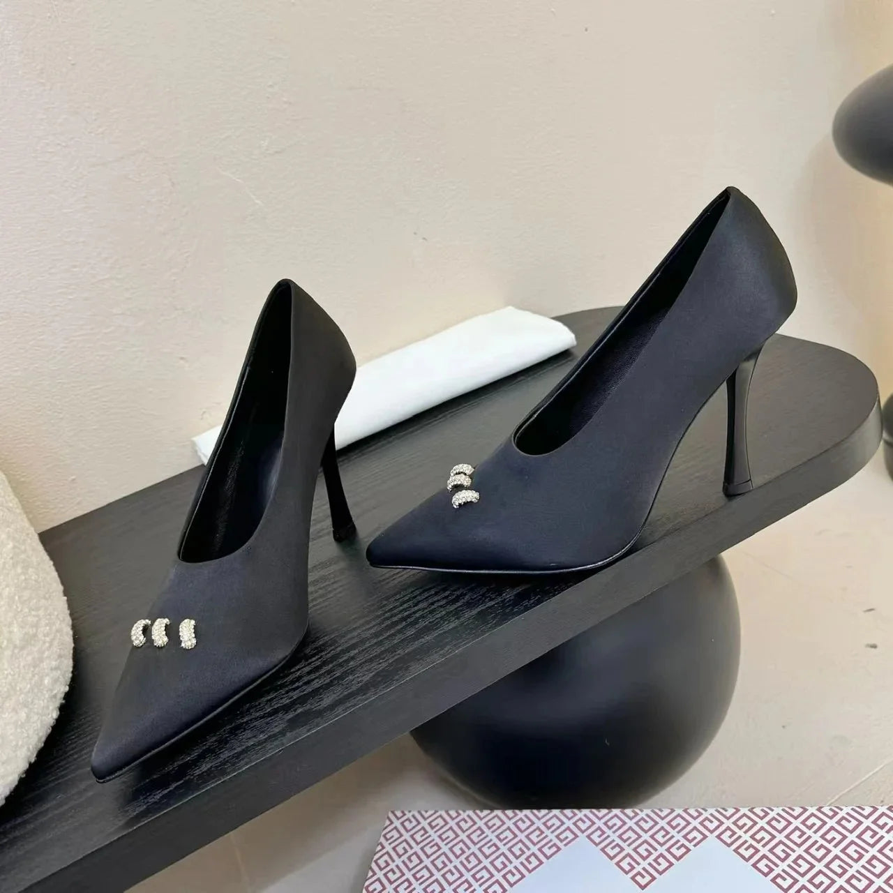 Retro Leather Mary Jane Heels