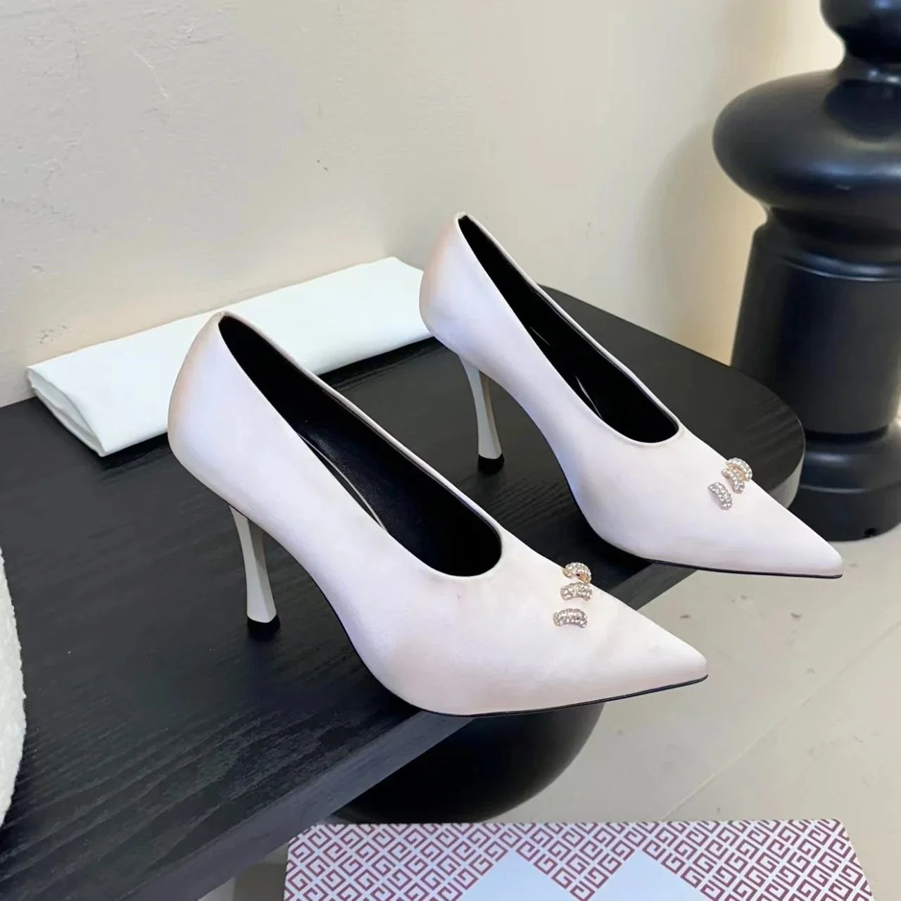 Retro Leather Mary Jane Heels
