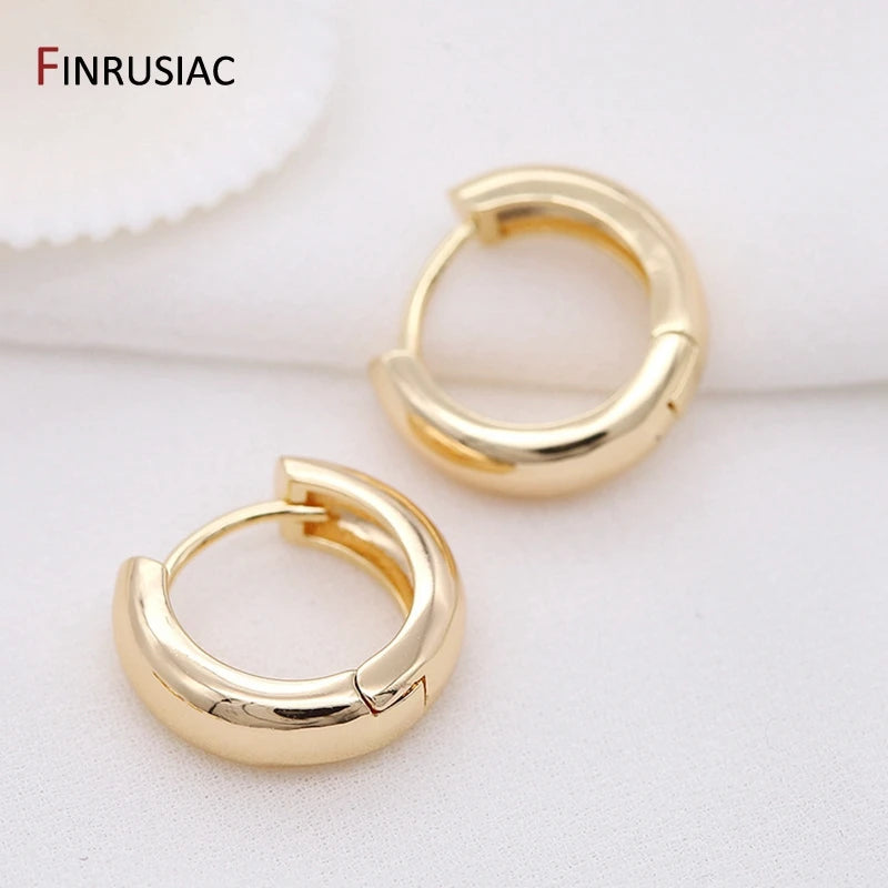 Trendy Gold Circle Hoop Earrings