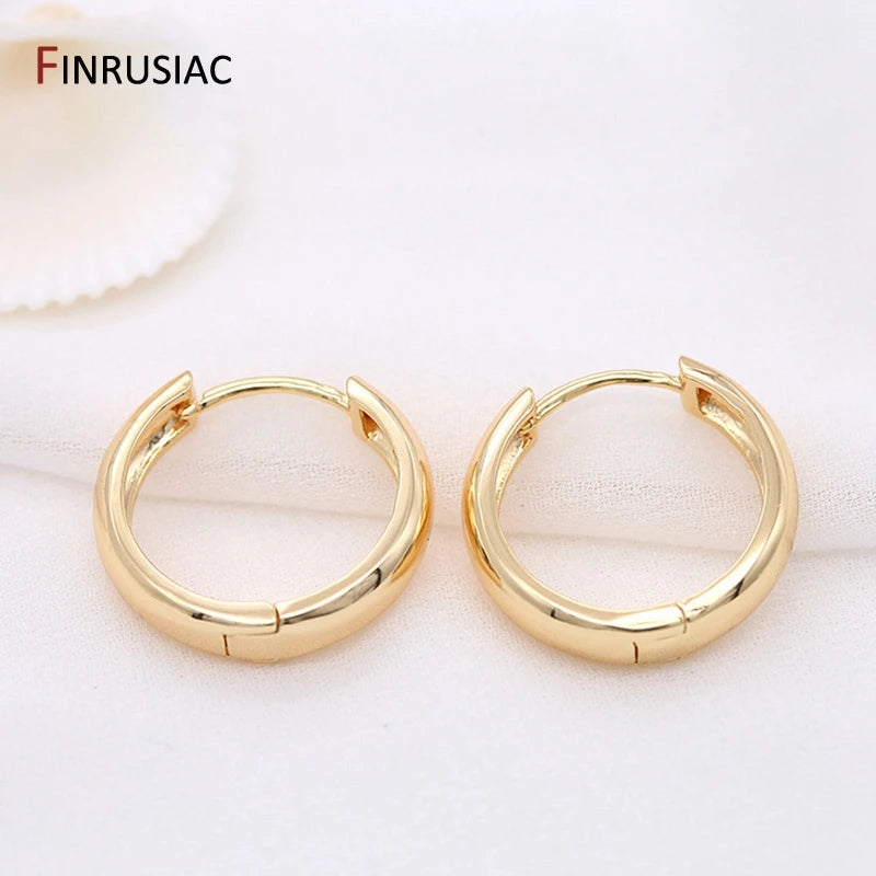 Trendy Gold Circle Hoop Earrings