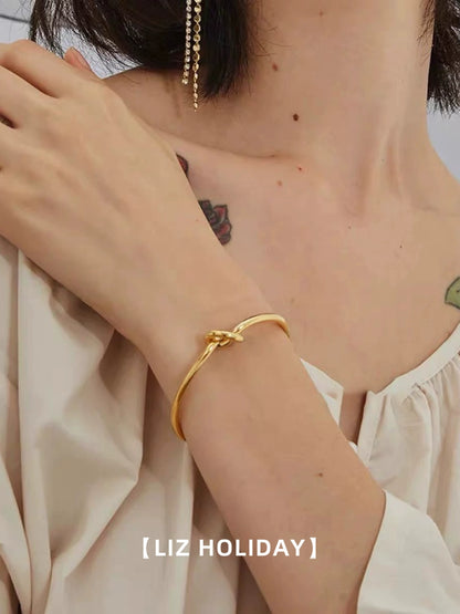 Knotted Open-Ended Bracelet Internet Hot Light Luxury Minority 2023 New Arrival Winter Fancy Minimalist Easiest for Match Exquisite