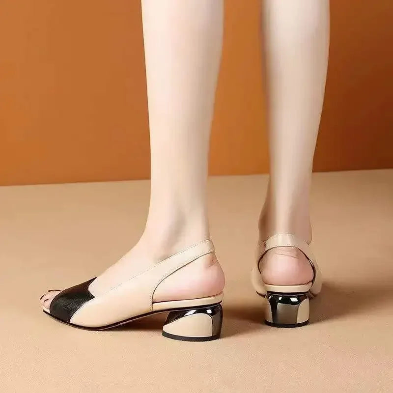 Ladies' low heeled sandals, open toed beach shoes with slippers for outdoor wear, trendy thick soled pointed slippers women